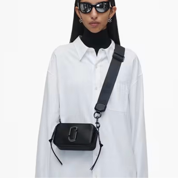 Marc Jacobs The Snapshot DTM in Black - Picture 2 of 8
